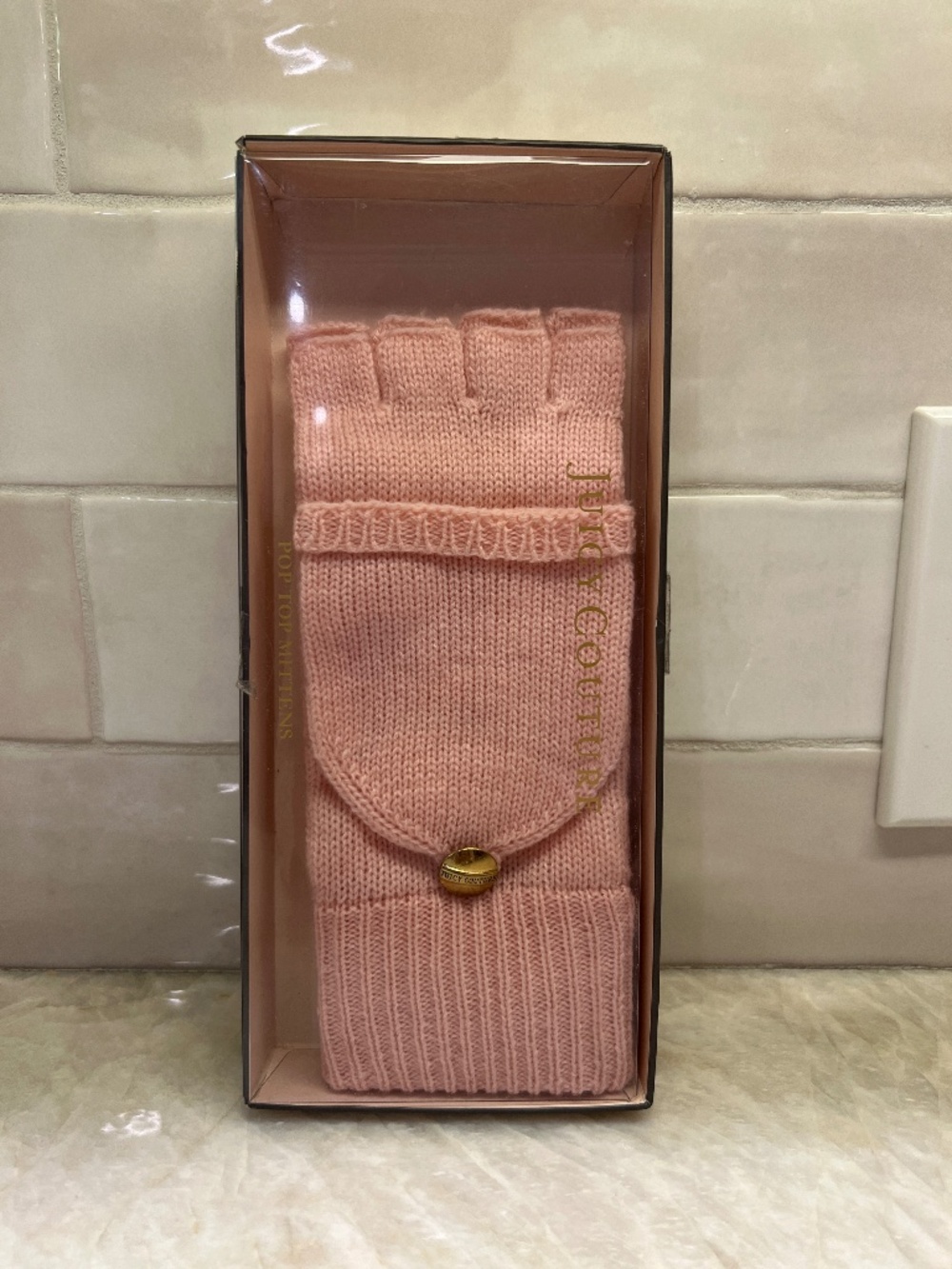 Juicy Couture Pop Top Mittens